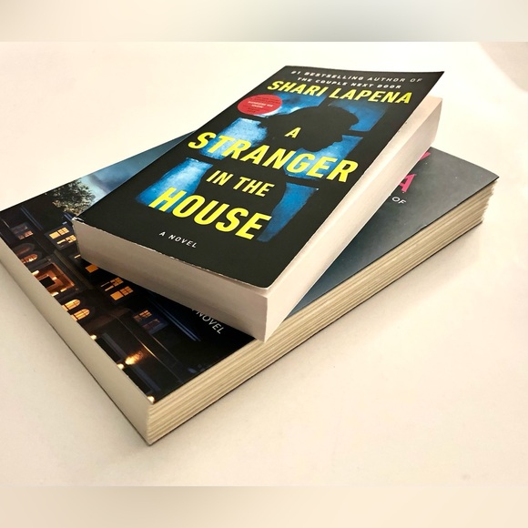 BUNDLE OF 2 SUSPENSE NOVELS BY SHARI LAPENA - Picture 11 of 11